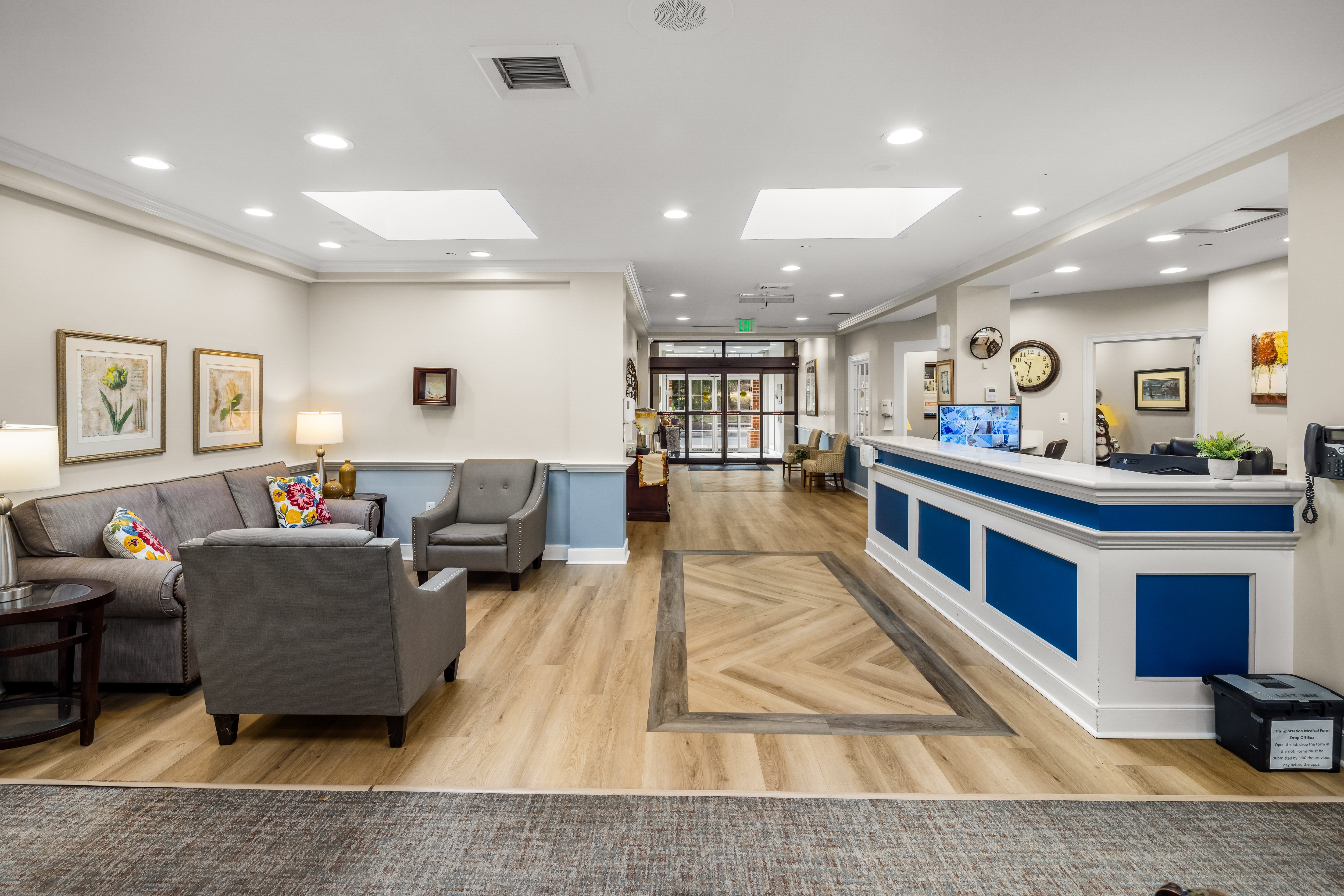 hlec-ellicott-city-003 Lobby