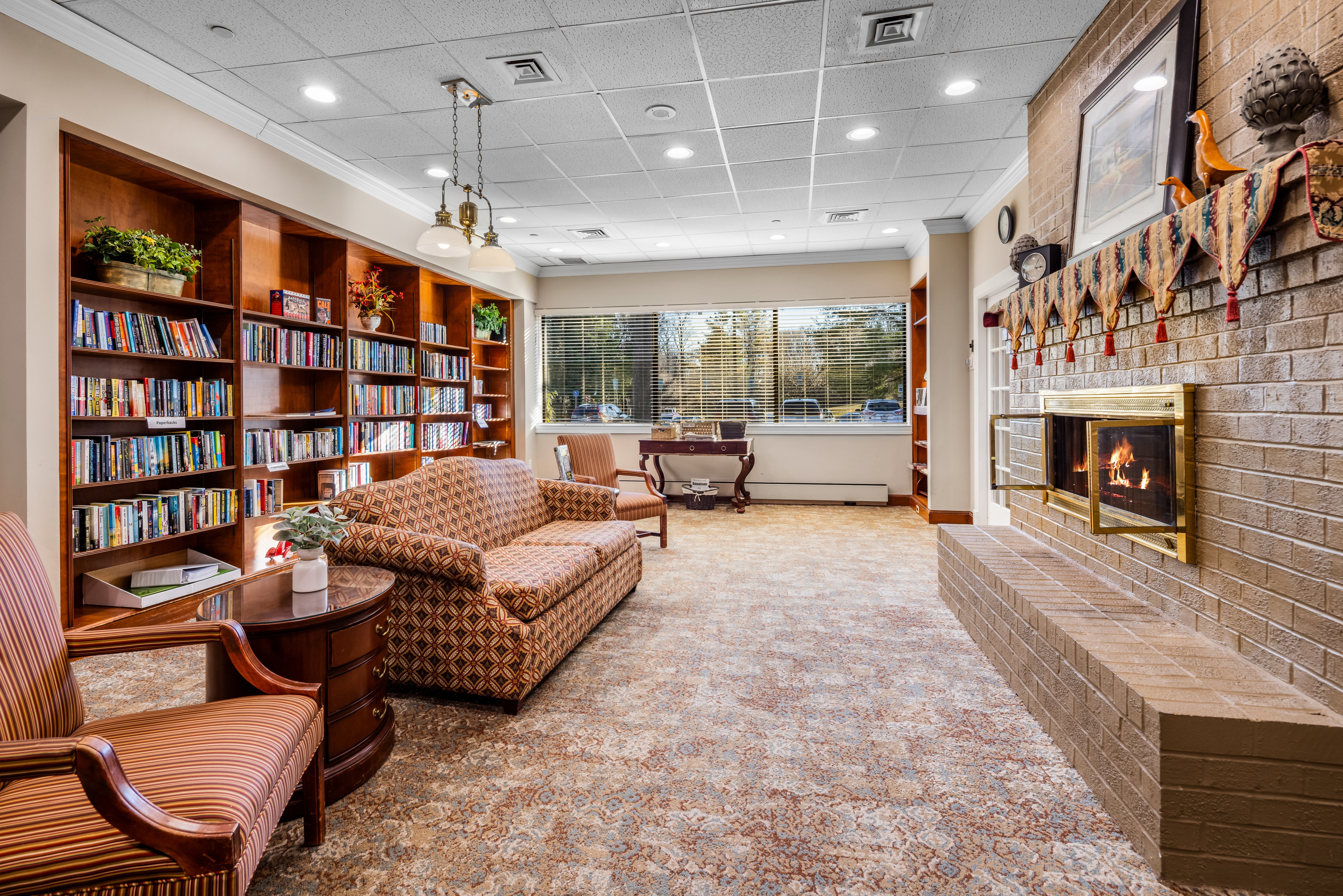 hlec-ellicott-city-028 Library